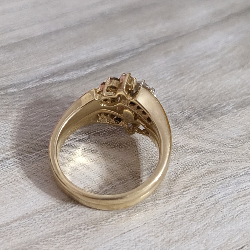 Wedding ring set - Picture 2 of 3